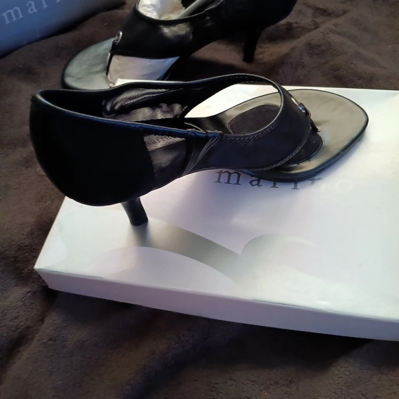 ANN MARINO BLACK HIGH HEELS - Picture 2 of 16